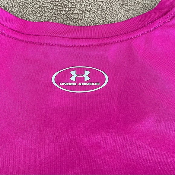 Under Armour Heat Gear Fitted UFP30+ Round neck Athletic Tee Purple SIze YXL - Picture 5 of 5